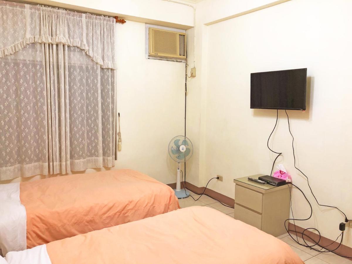 Yun'S Homestay 羅東鎮 エクステリア 写真